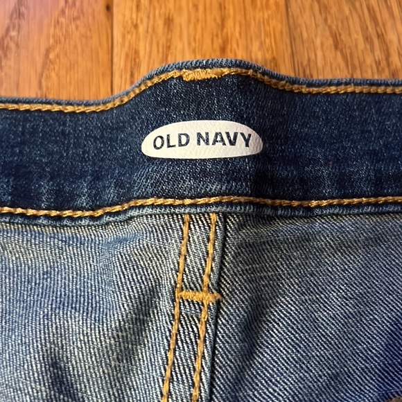 Old Navy Jean Shorts - Picture 2 of 4